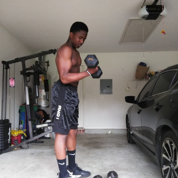 Meet your Posher, Andrew - Picture 1 of 1